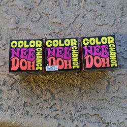 Schylling - Color Change Needoh