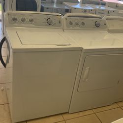 GE WASHER AND DRYER SET