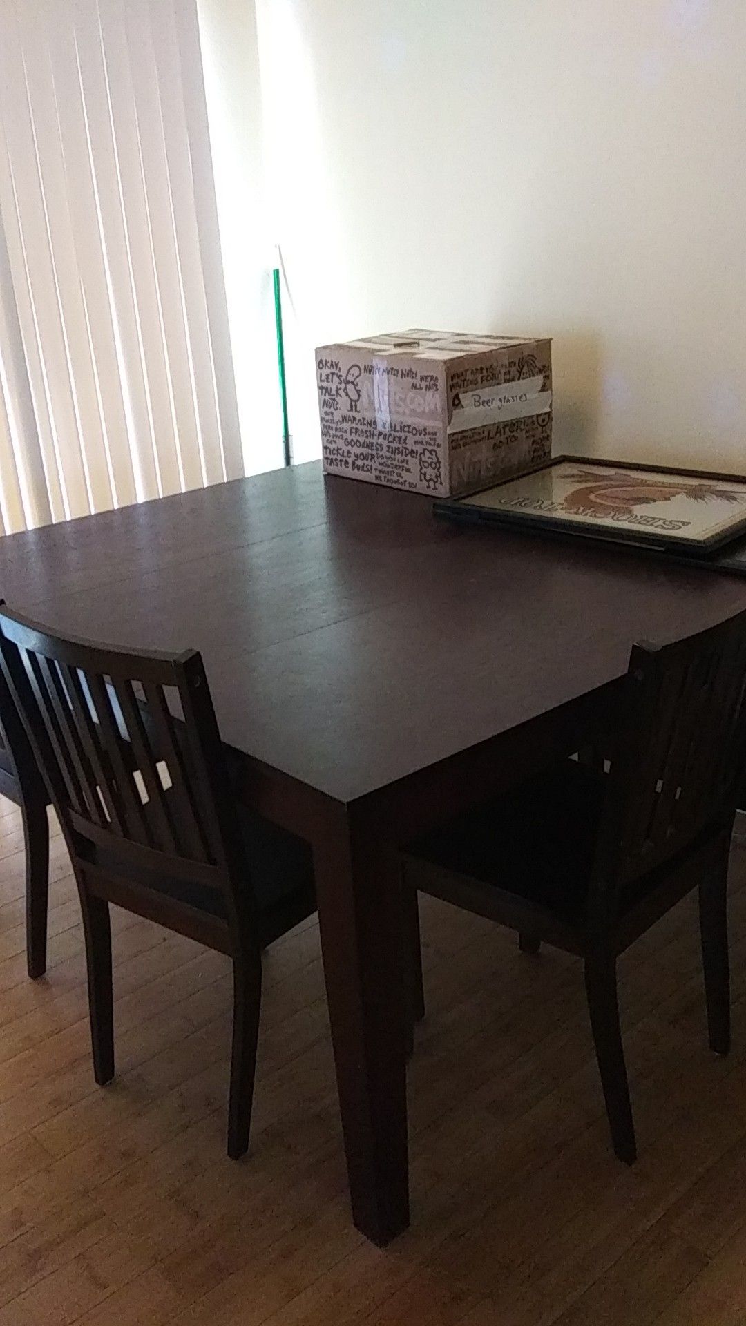 5x5 foot dining table with 4 chairs