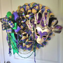 Mardi Gras Wreath Mask Beads Deco Mesh Bow