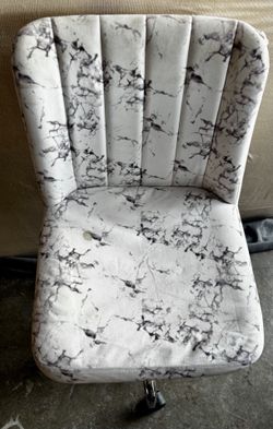 Free Chair