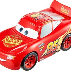 Mattel Disney Pixar Cars Track Talkers Toy Vehicles, Lightning McQueen Talking Car, 5.5-inch Character Collectible