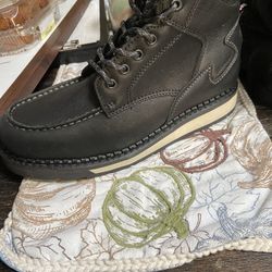 Size 10 Boots Brand New 