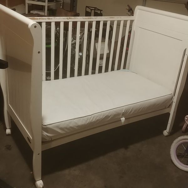 Graco Crib 3 And 1 Convert For Sale In Tacoma Wa Offerup