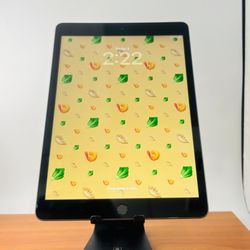Apple ipad 8th Gen 128GB CELLULAR Unlocked 10.2” Fully Functional