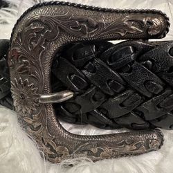 Leather Western Buckle Woven Belt - Size 30