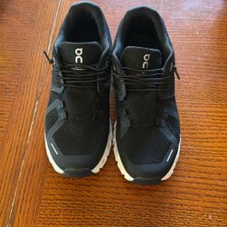 On Cloudsurfer Sneakers 