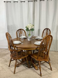 Charming Oak Kitchen Dining Table with 4 Chairs