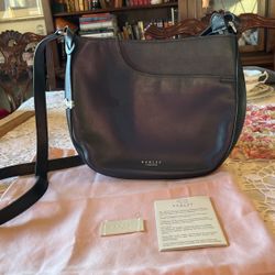 Radley black leather shoulder bag with protection sack