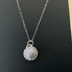 Sterling Silver Sand Dollar Style Pendant W/ Chain