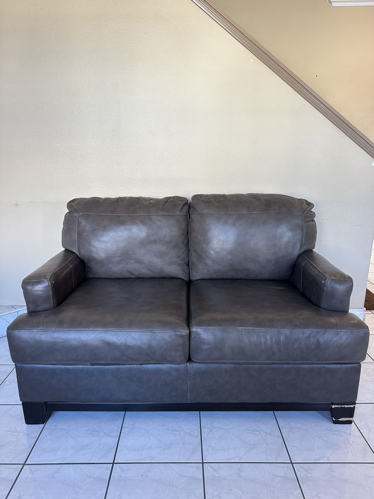 Love Seat Sofa Set Dresser Cabinet Chair Couch