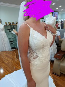 Brand New Never Worn Wedding Dress Thumbnail