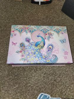 Peacock Box