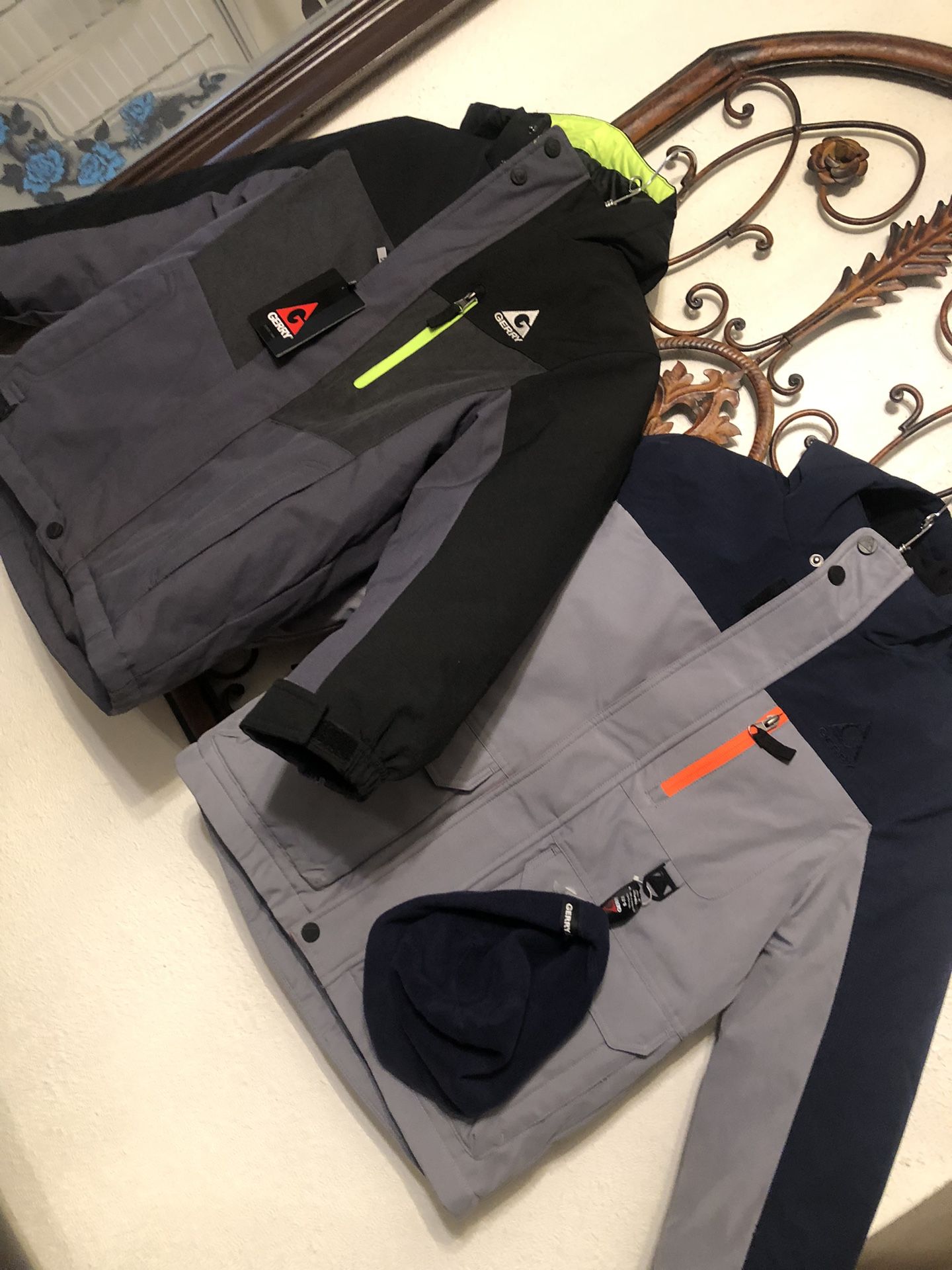 KIDS  SNOW JACKETS BIBS BOOTS PANTS  CASH ONLY 