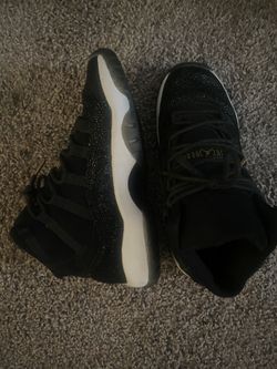Jordan 11 Heiress Black Gold