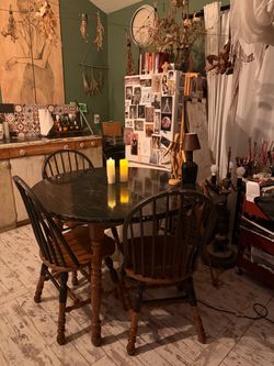 Round medium wood table and chairs