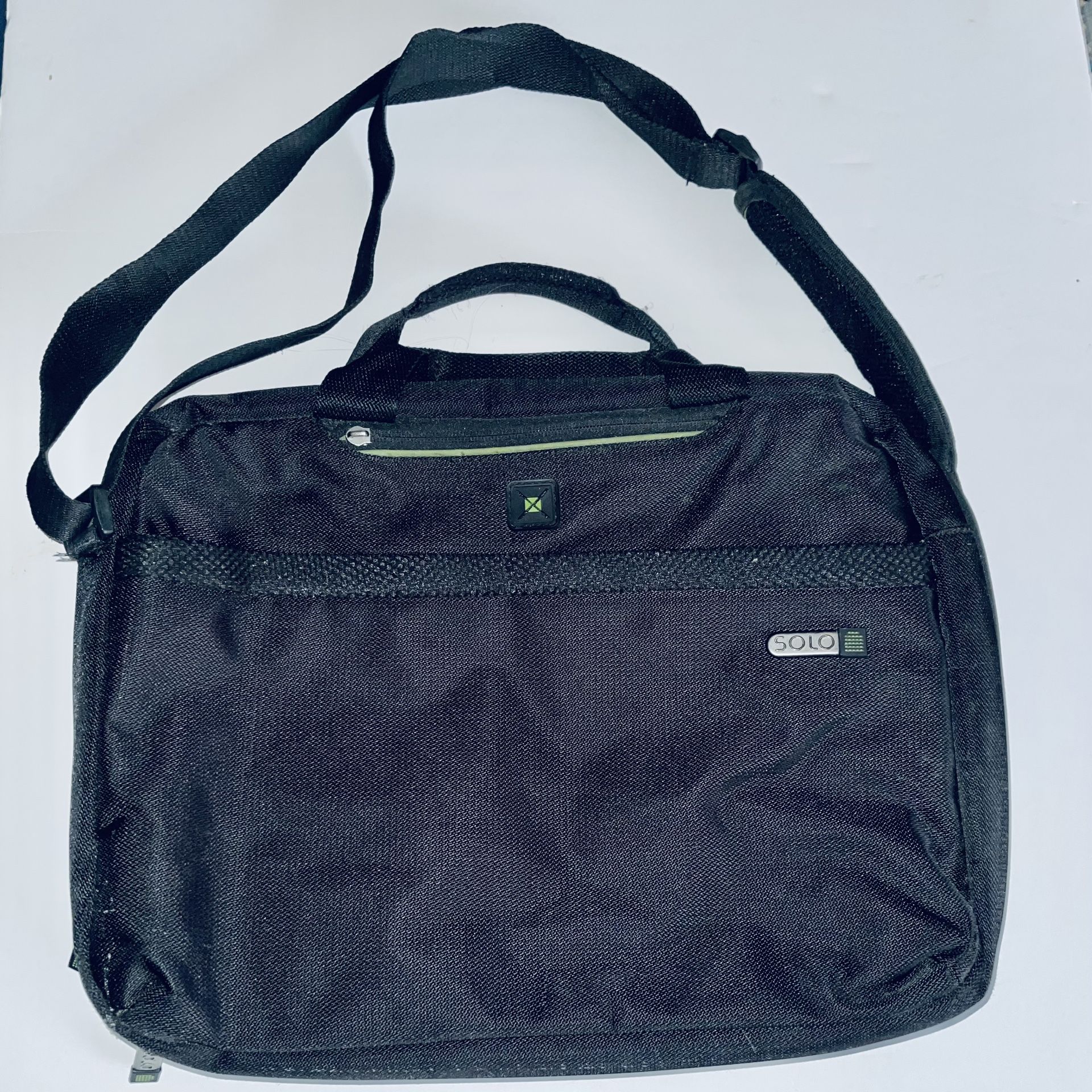 SOLO Laptop Bag