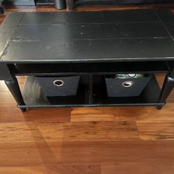 Coffee Table $18