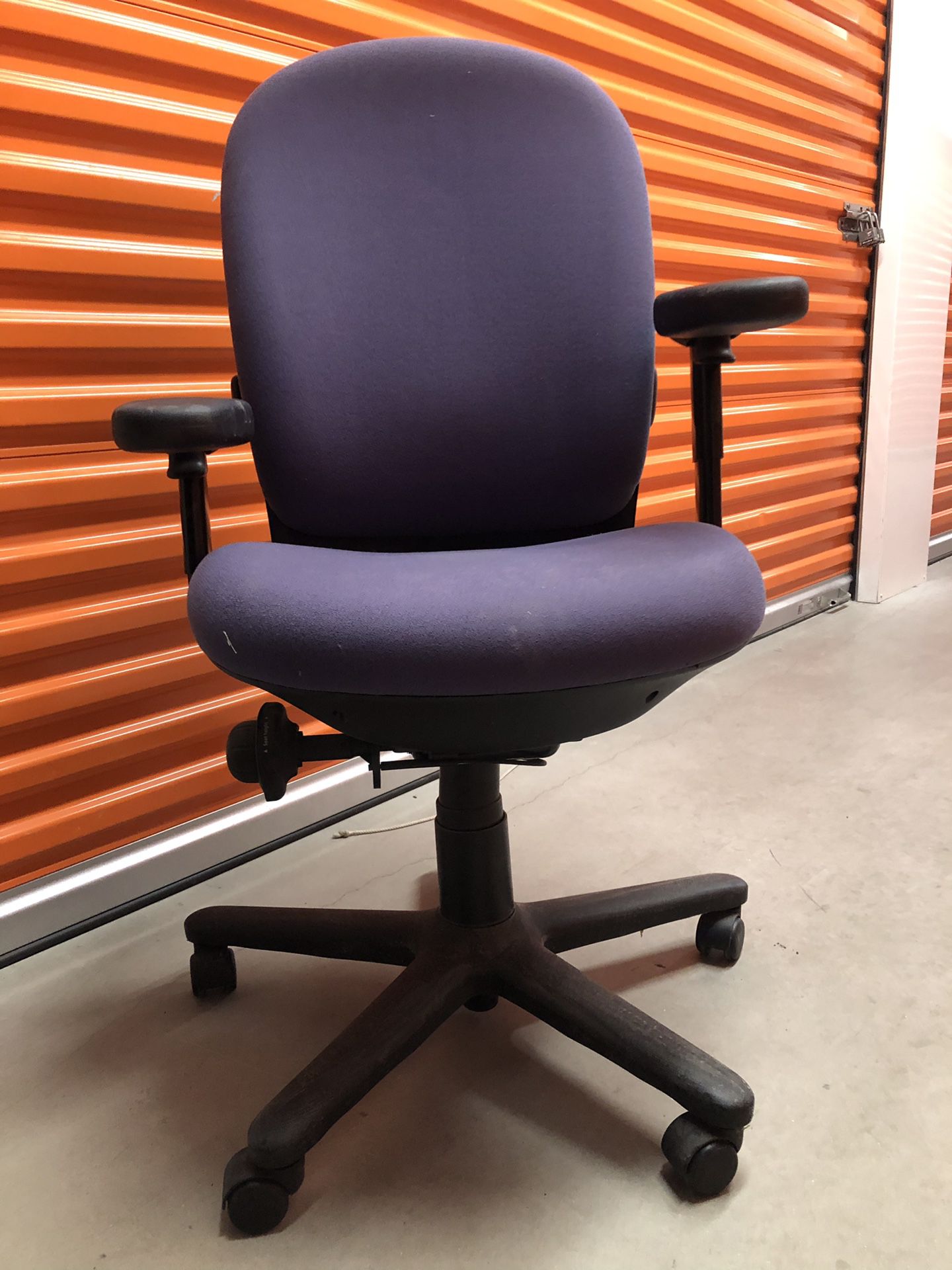 Great condition office chair