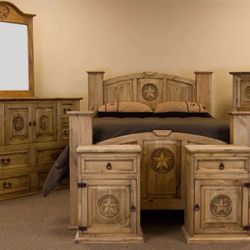Rustic Bedroom Set Queen Size Available In King As Well On Sale🔥🔥
