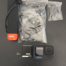 Go Pro Hero 12 Black w/Accessories & 128gb SD Card! (Read)