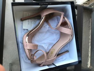 Adesso blush heels size 6 m