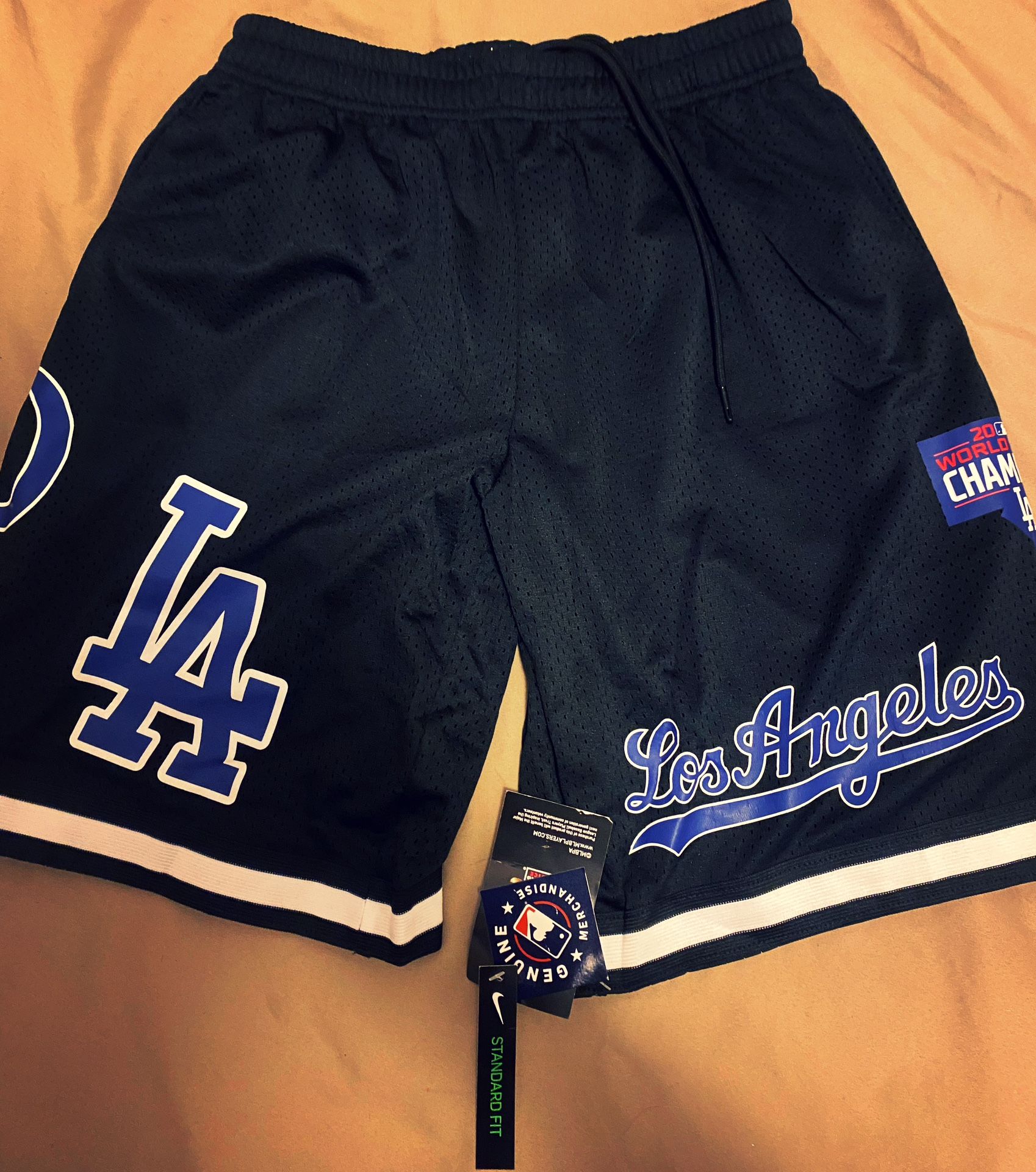 Los Angeles Dodgers Black Shorts 