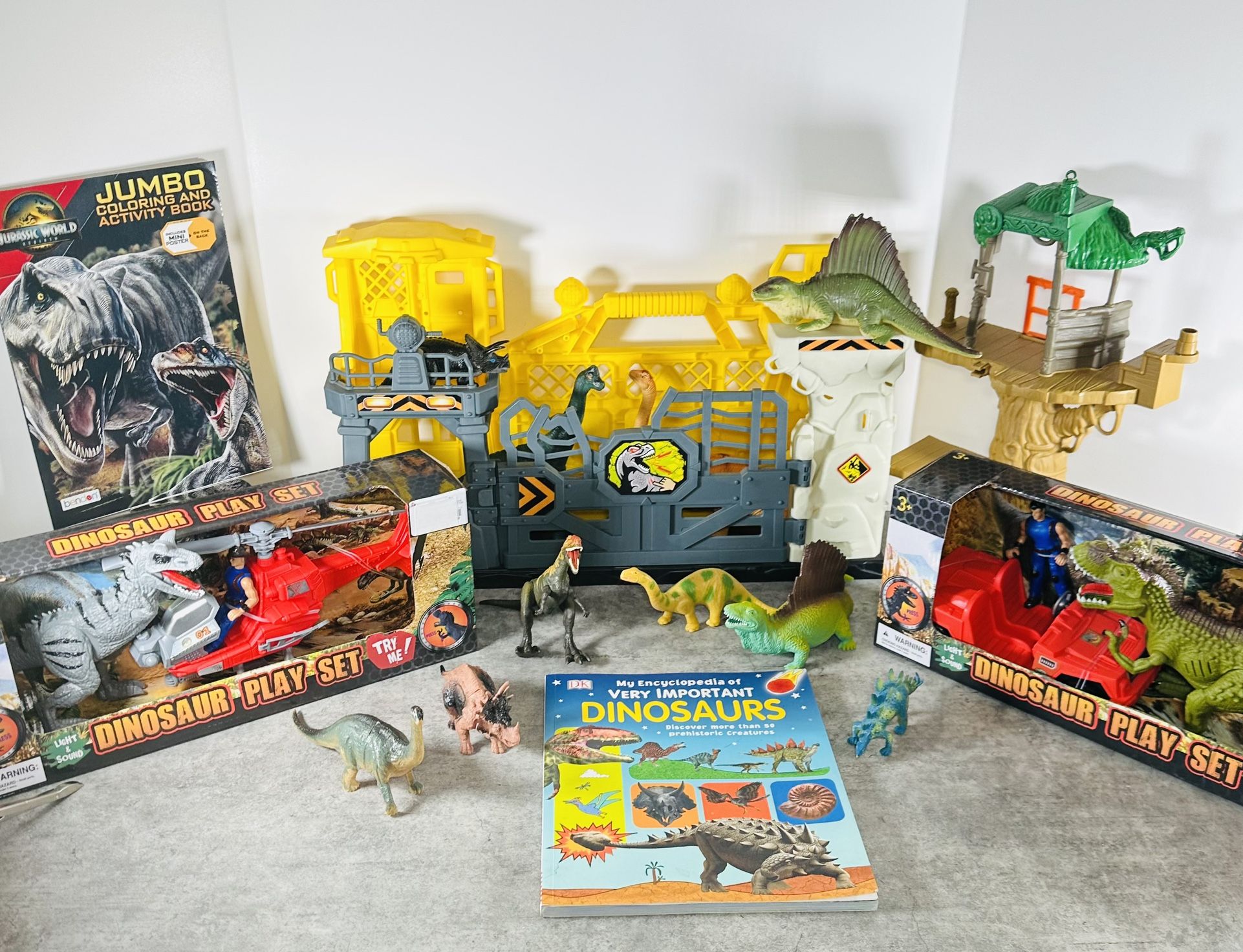 Dinosaur Playset 
