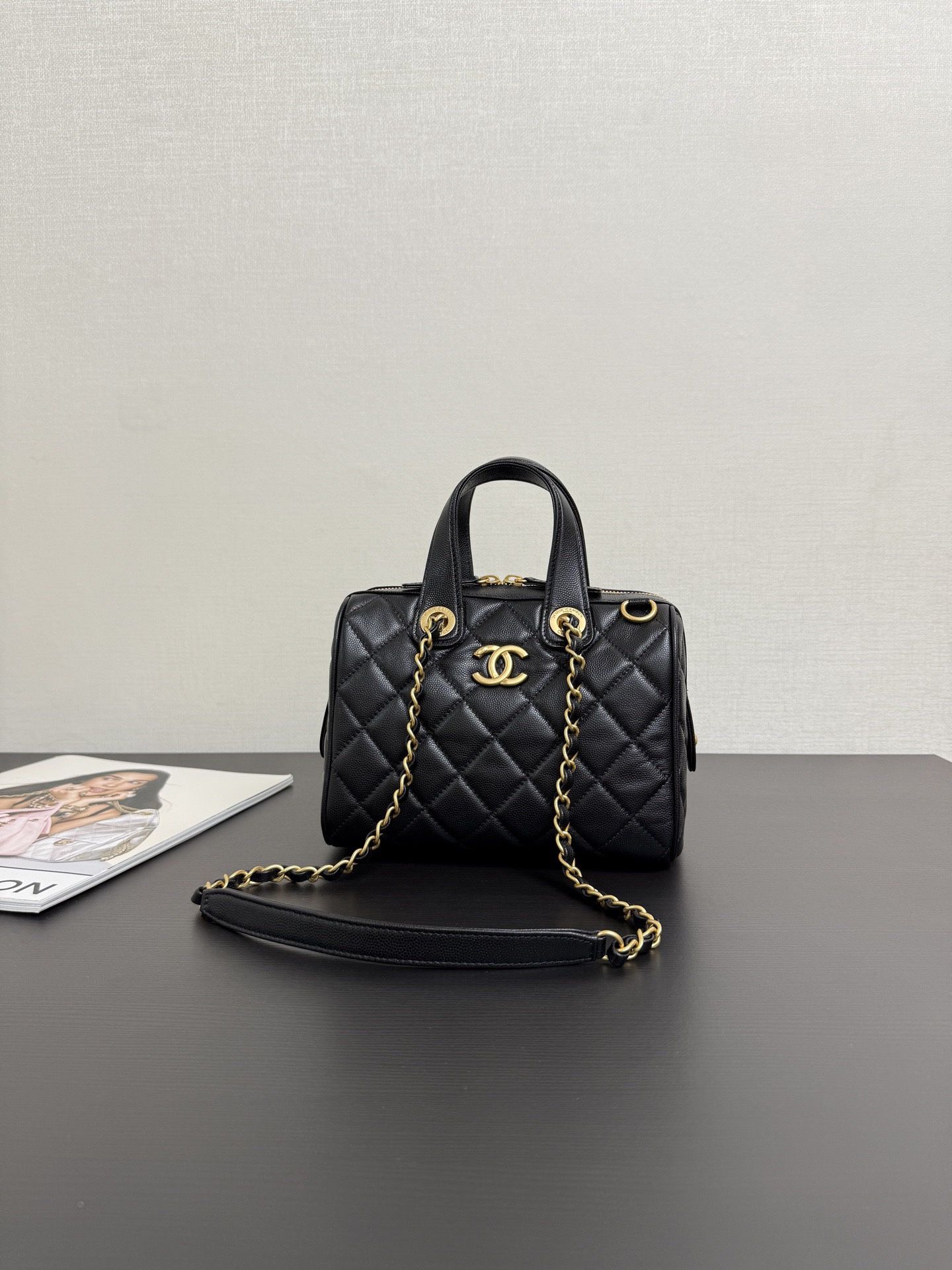 Chanel 25A Size 21*17*13CM