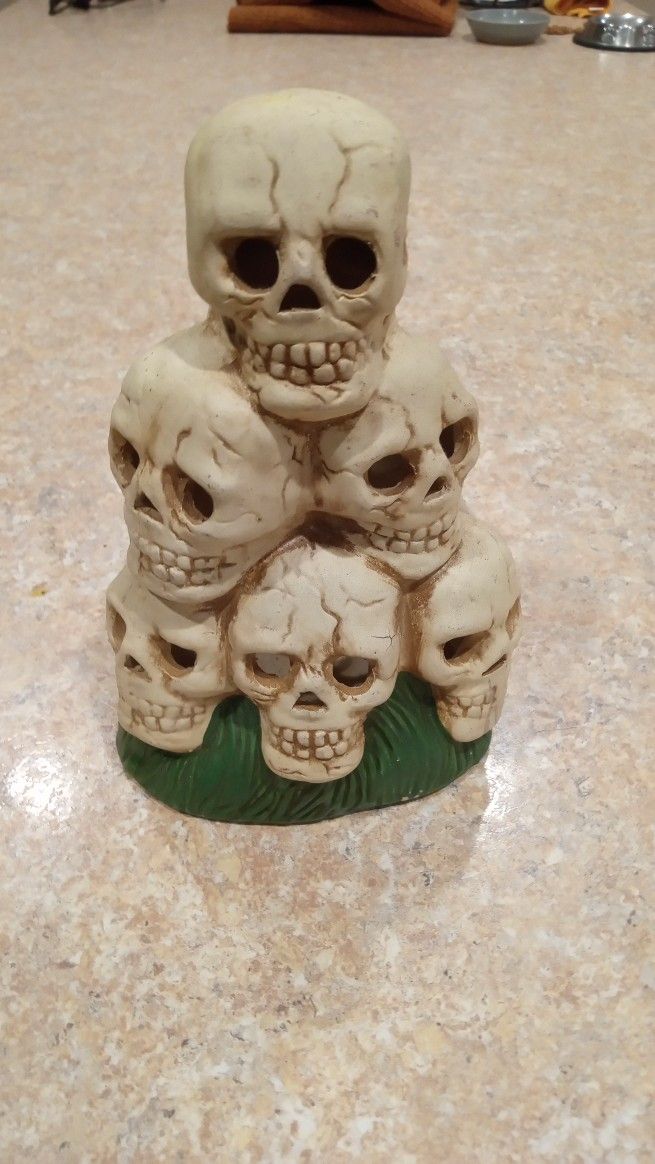 Skull Candle Holder