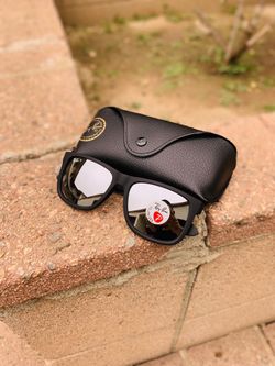 NEW in Original Packiging Polarized RB Justin Sunglasses