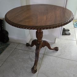 Antique Chippen Dale Tilt Top Table
