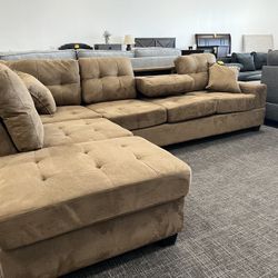 Sofa Sectional Couch W/Cup Holders 