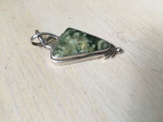 Vintage sarda 925 silver green stone pendant necklace