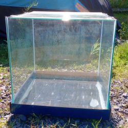 Ultra Clear, Low Iron, Rimless Aquascaping Aquarium 