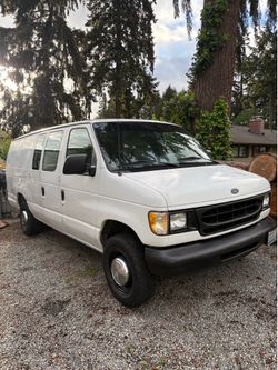 2000 Ford E-250