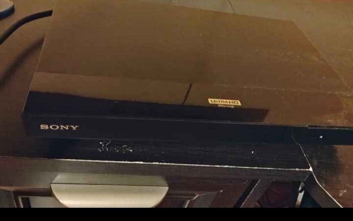 Sony BluRay Player with Remote