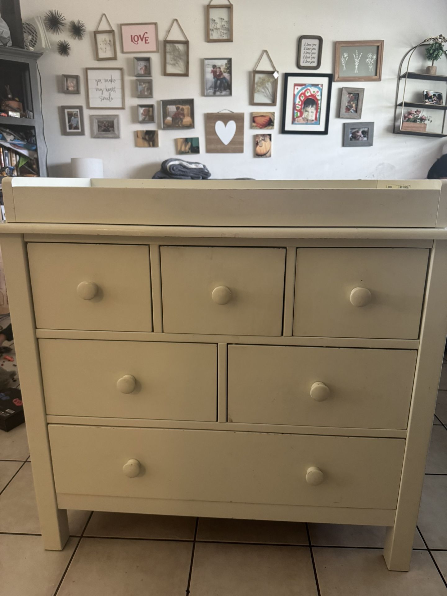 Pottery Barn Kendall changing table 
