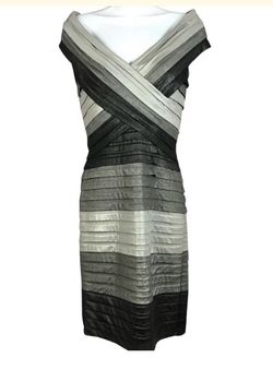 Tadashi shoji dress S