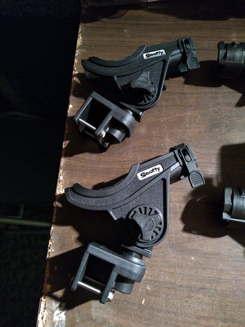 Trolling Rod Holders