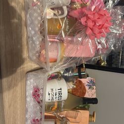 Mothers Day Baskets 