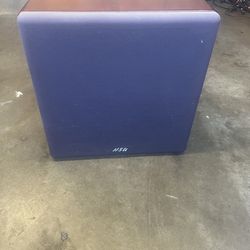 HSU ULS-15 powered subwoofer 15”
