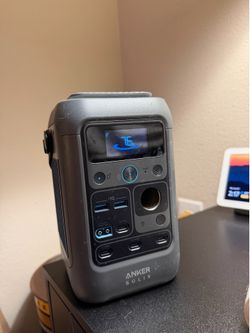 Anker SOLIX C300