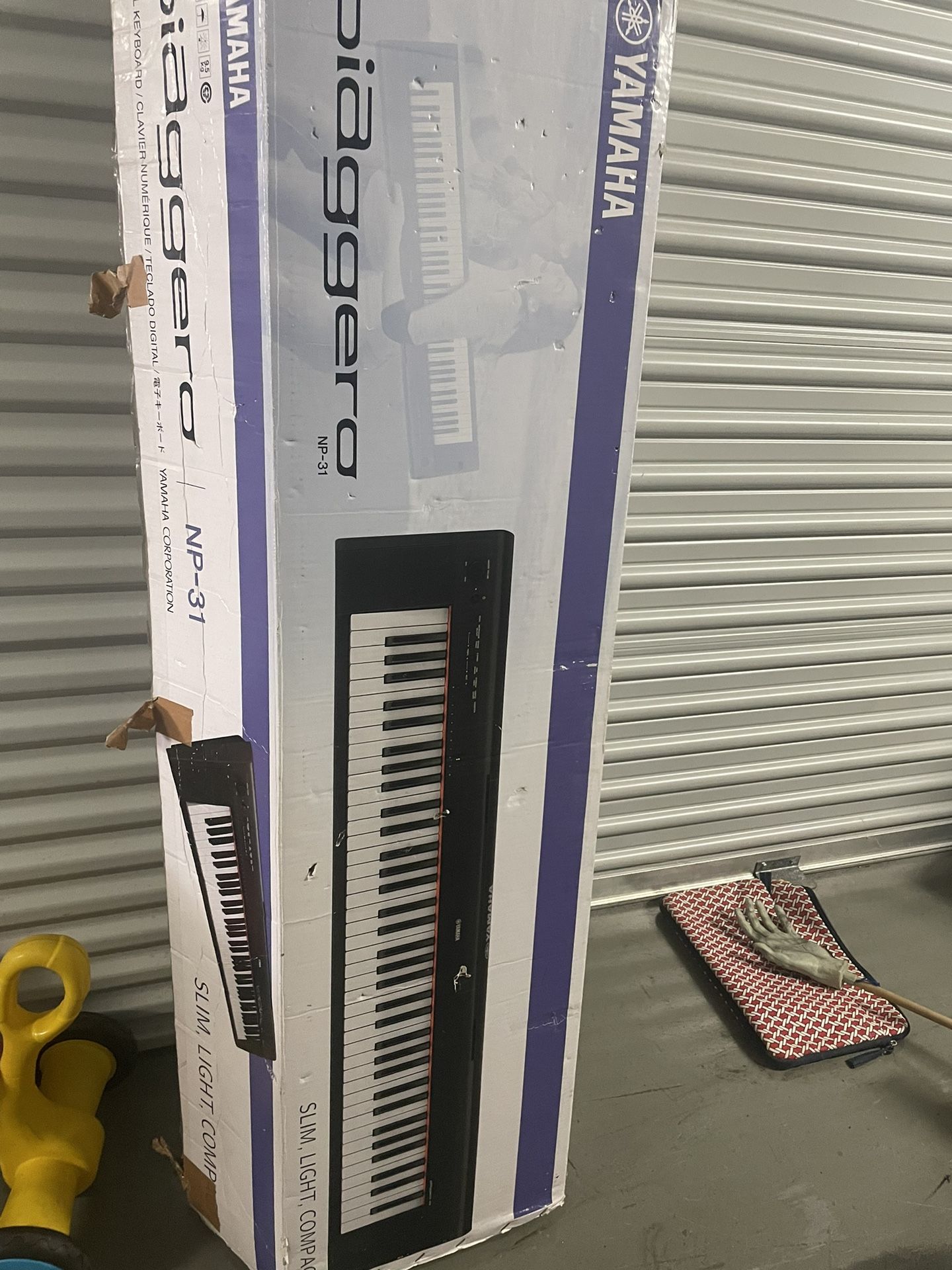 Yamaha Digital Keyboard 