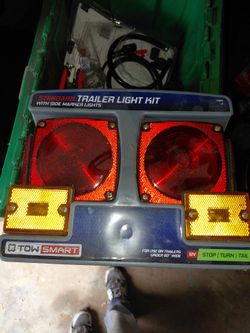 TowSmart Standard 80 in. Under Trailer Light Kit with Side Marker Lights (Model 1401).