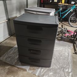 Plastic Storage Drawers $25 Cash Firm Desoto Texas.