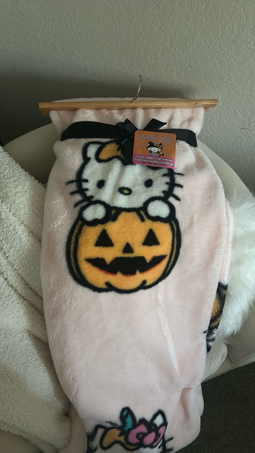Hello Kitty Blanket