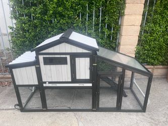 Modular Small Chicken Coop with Run for 2–3 Chickens