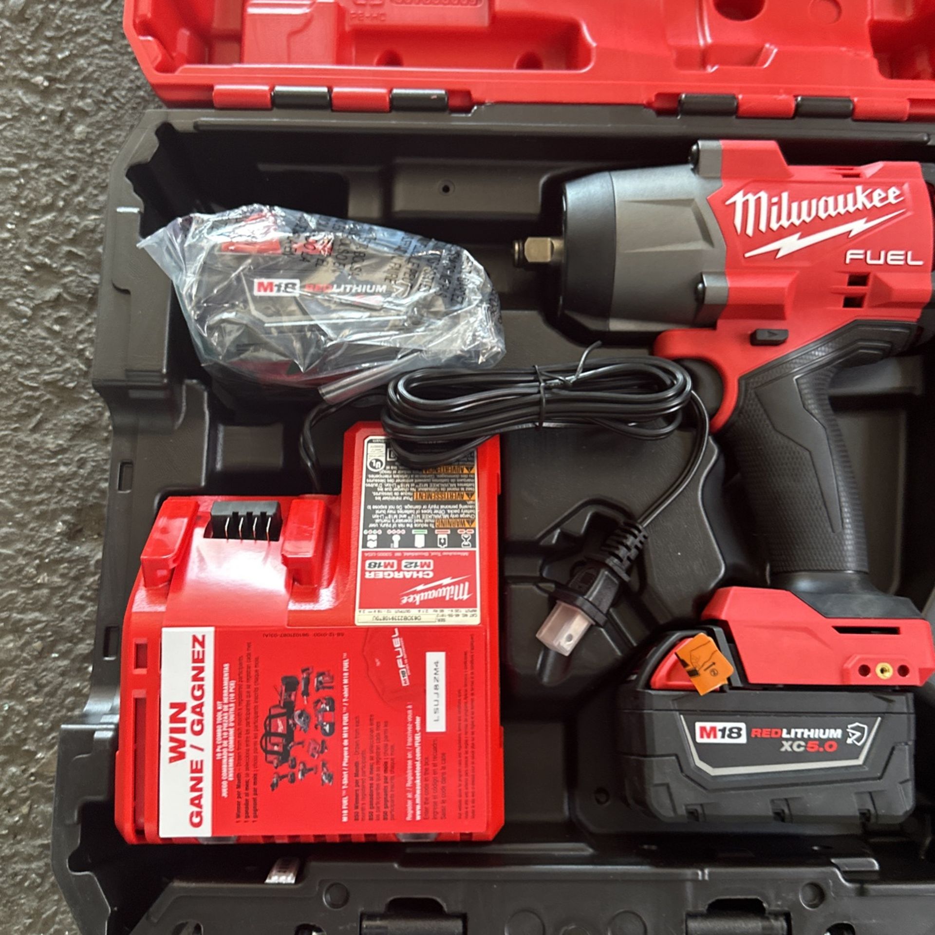 Milwaukee 18 V Impact Wrench Half-Inch