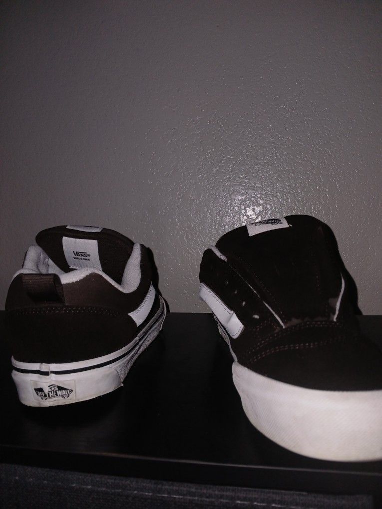 Dark brown vans Knu Skools Size 9 US Mens